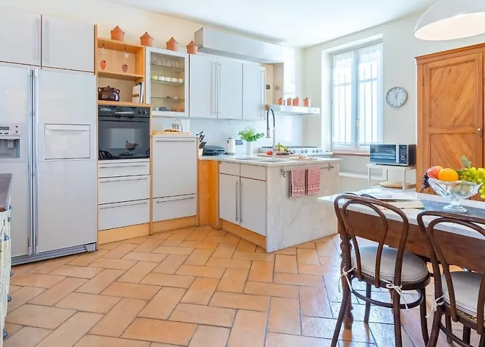 Villa Uvaspina 8, Emma *