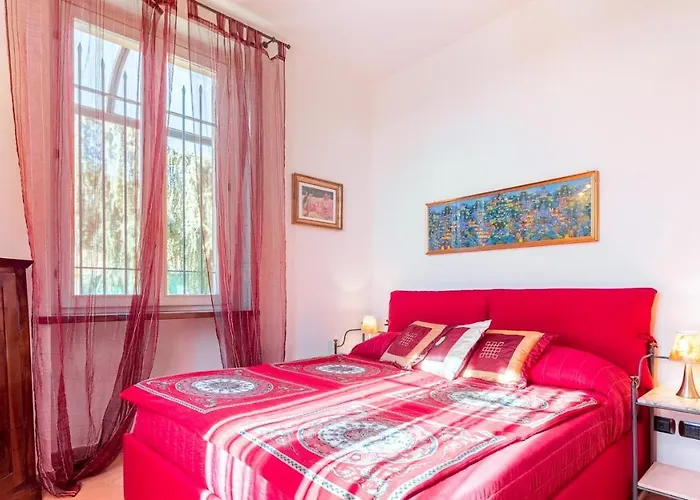 Villa Uvaspina 8, Emma *